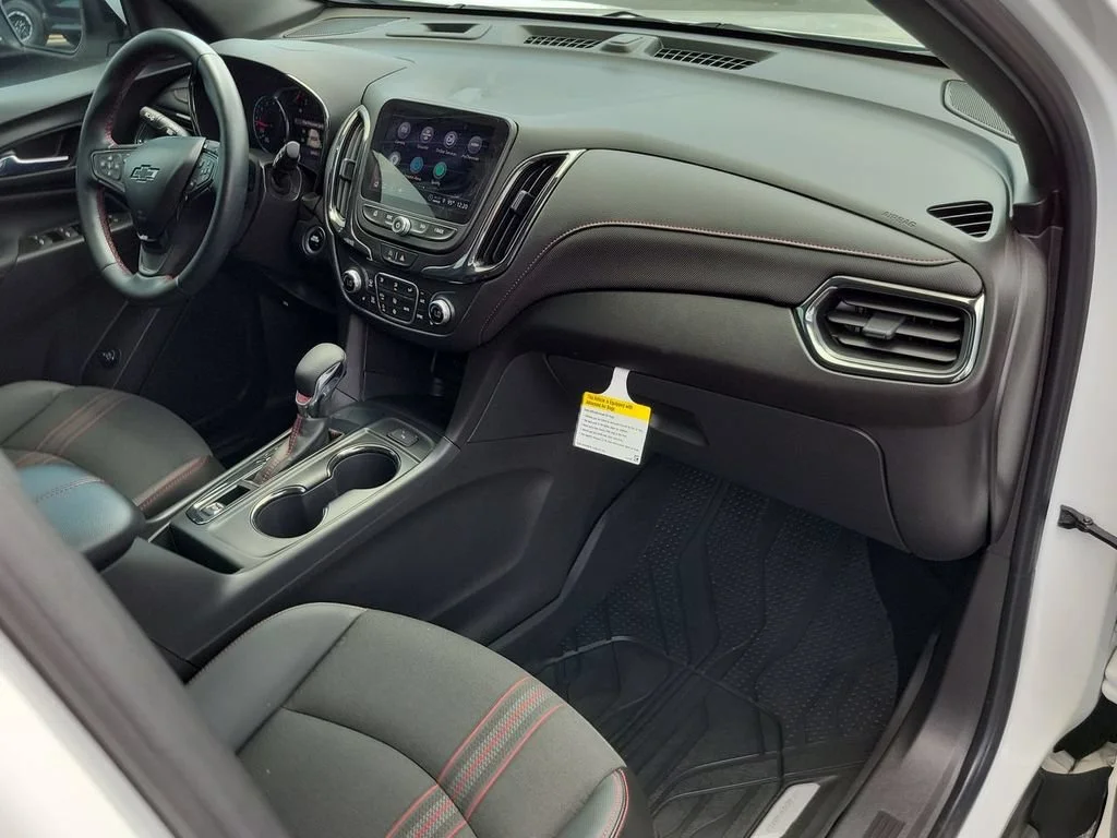 Certified Used 2023 IRIDESCENT PEARL TRICOAT Chevrolet RS image 28