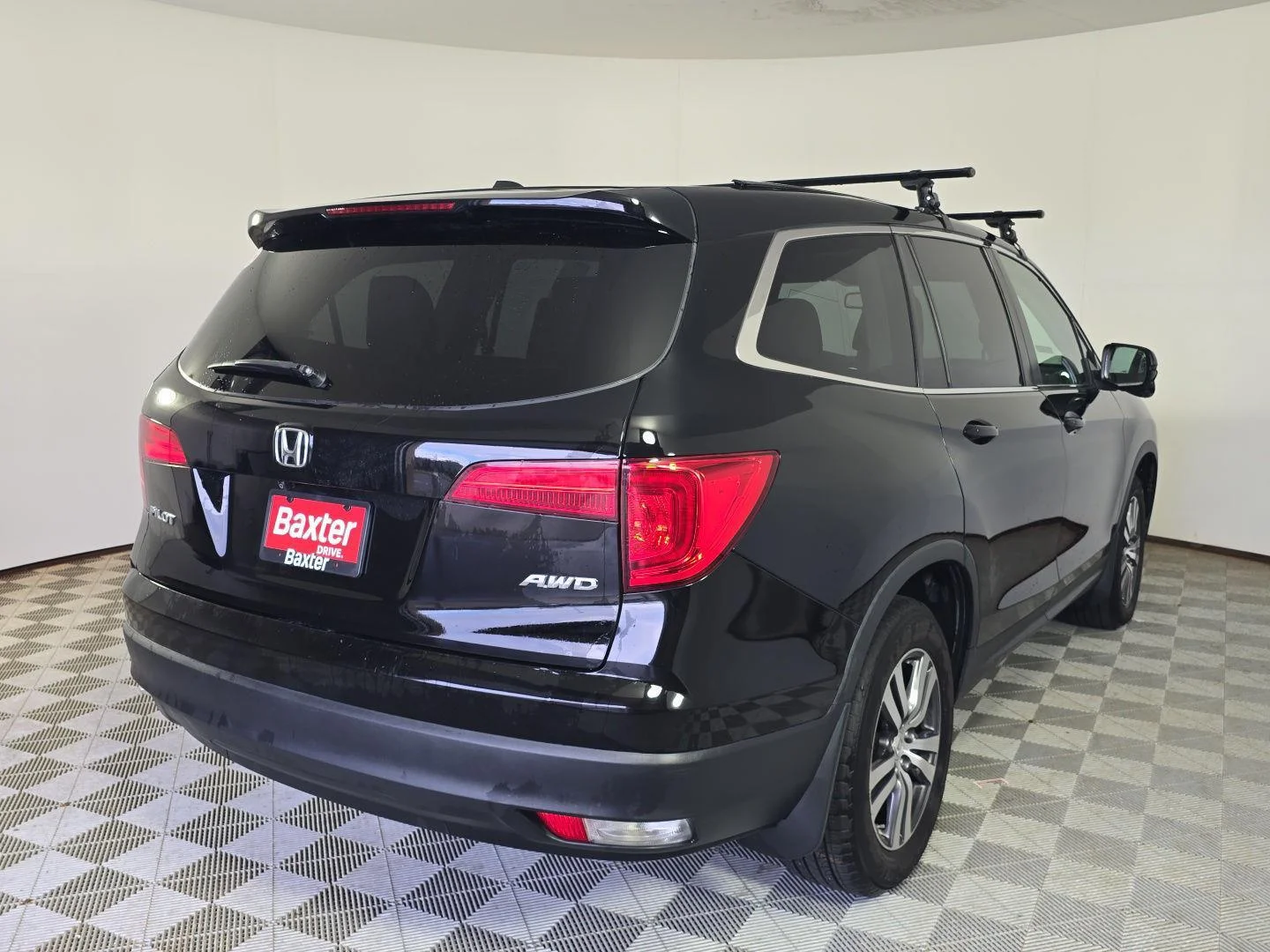 Used 2018 BLACK Honda EX-L AWD image 12