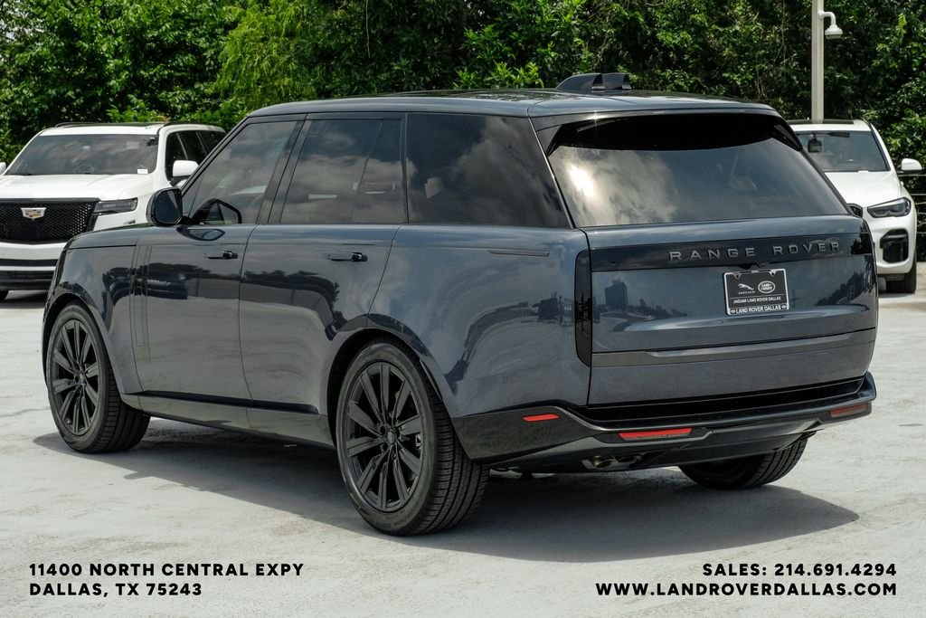 New 2026 Varesine Blue Metallic Land Rover SE image 12