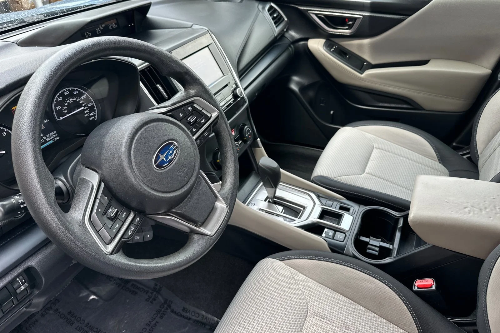 Used 2019 Horizon Blue Pearl Subaru Base image 10