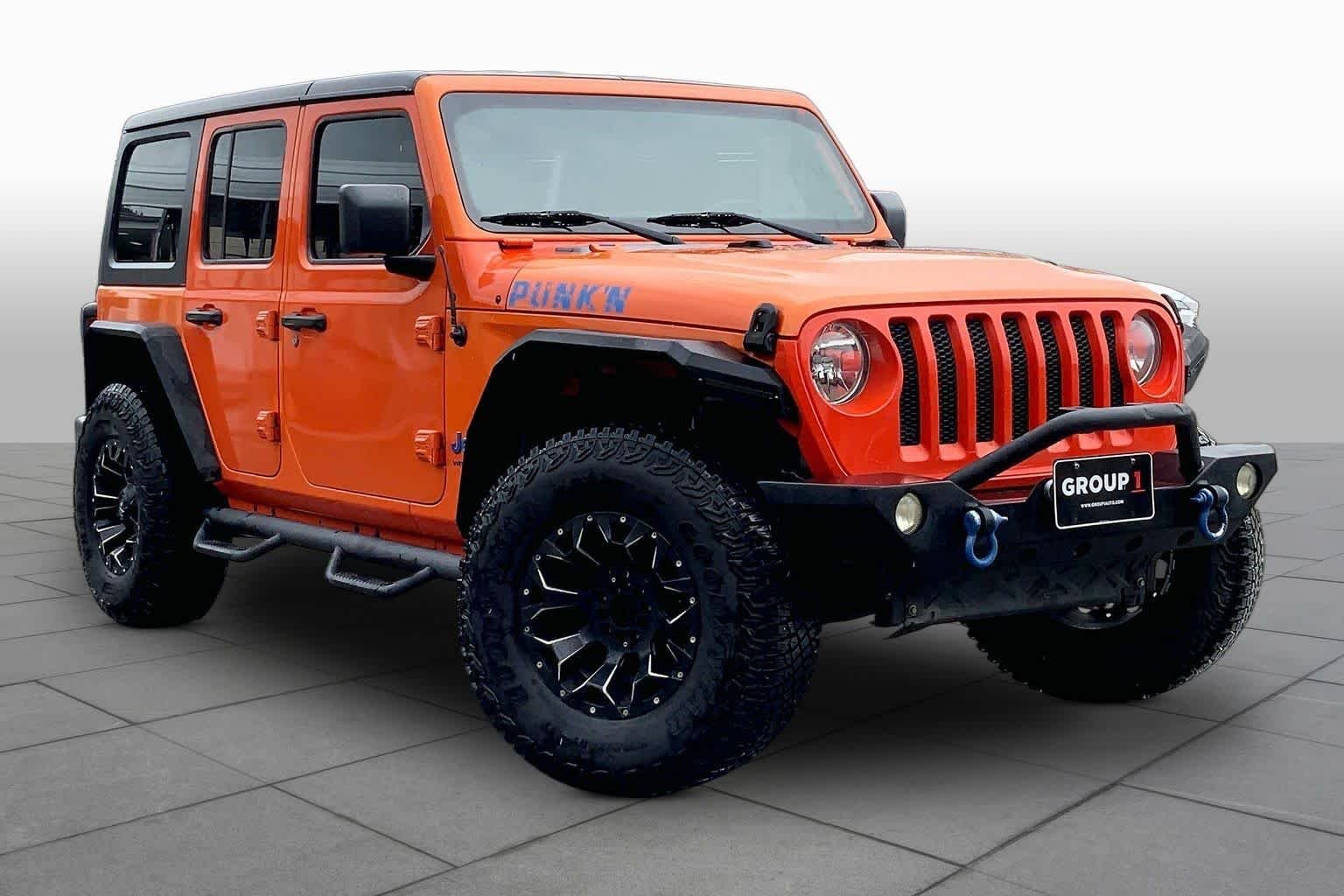 Used 2018 Punkn Metallic Clearcoat Jeep Sport S image 3