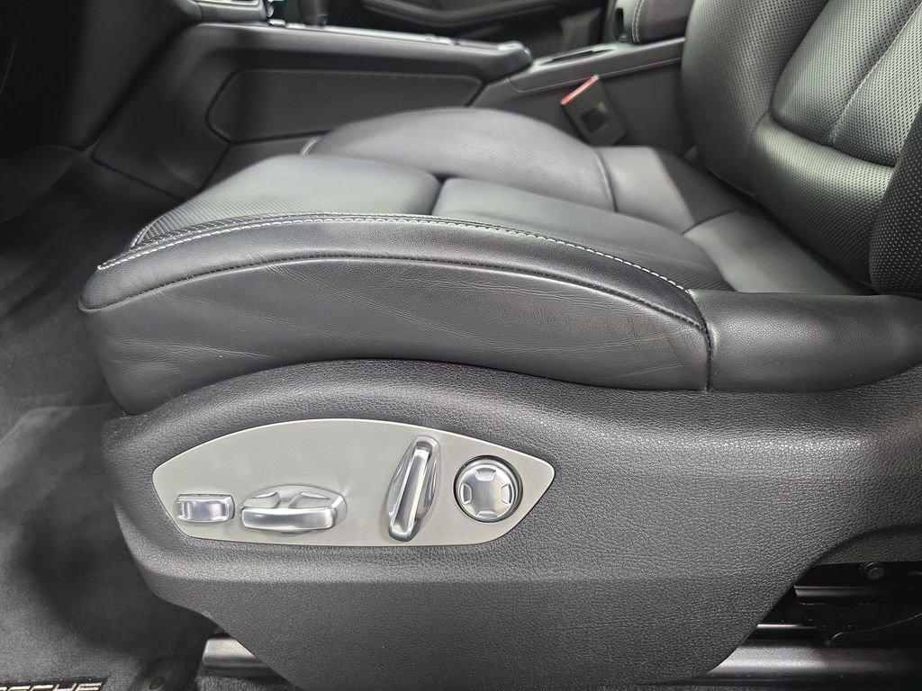 Certified Used 2025 White Porsche  image 23