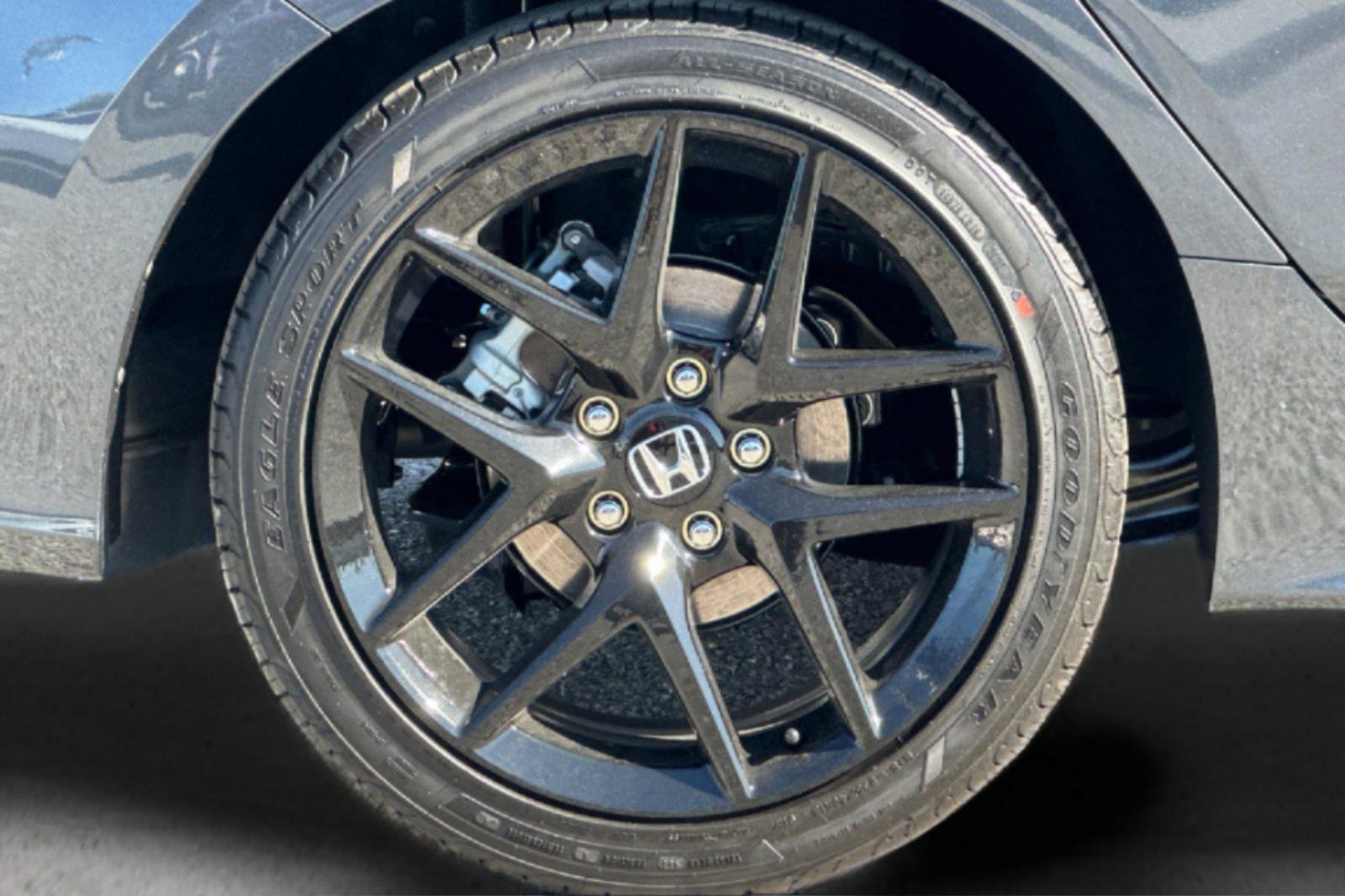 New 2026 Meteorite Gray Metallic Honda Sport image 12