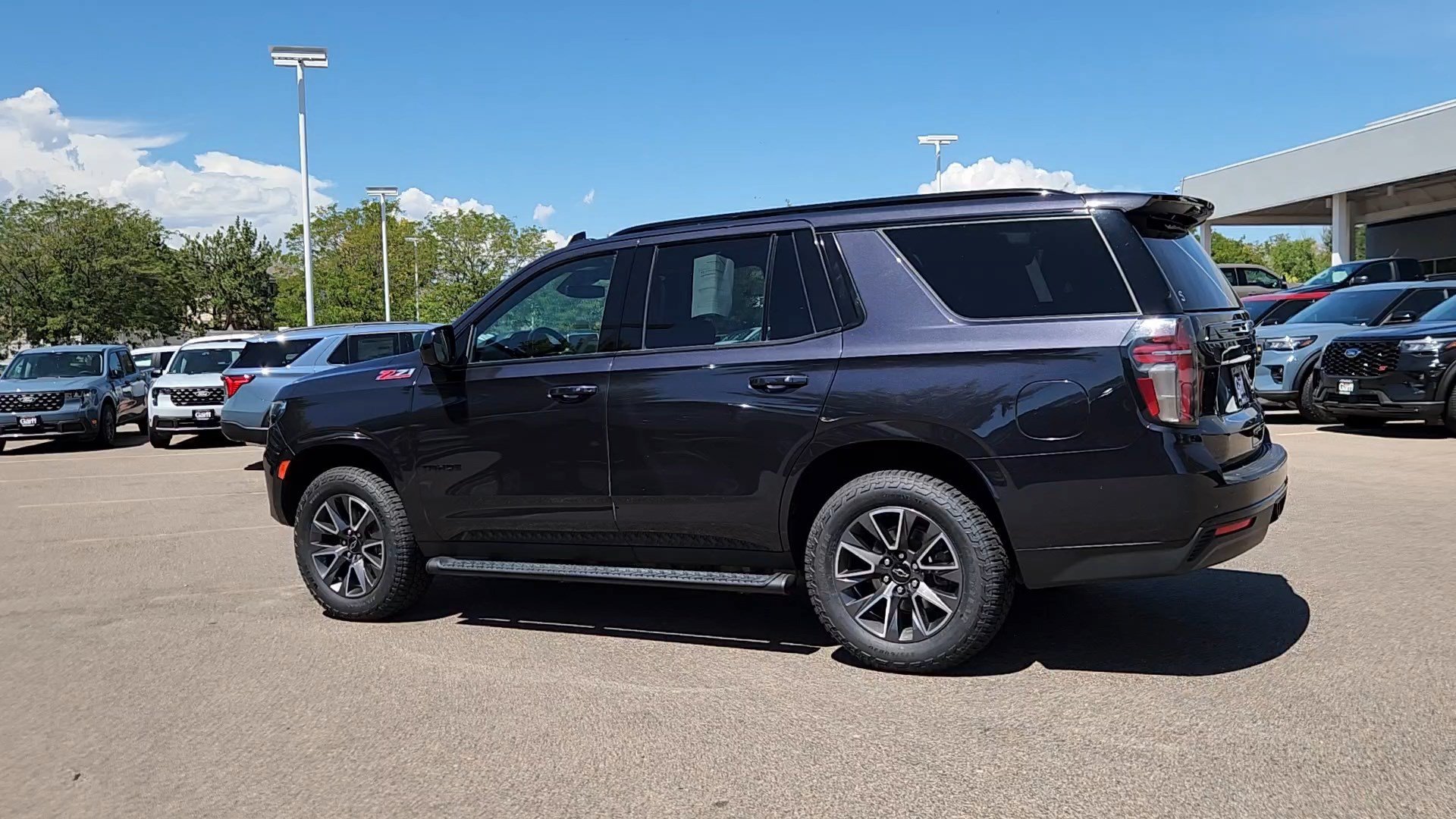 Used 2023 Dark Ash Metallic Chevrolet Z71 image 20