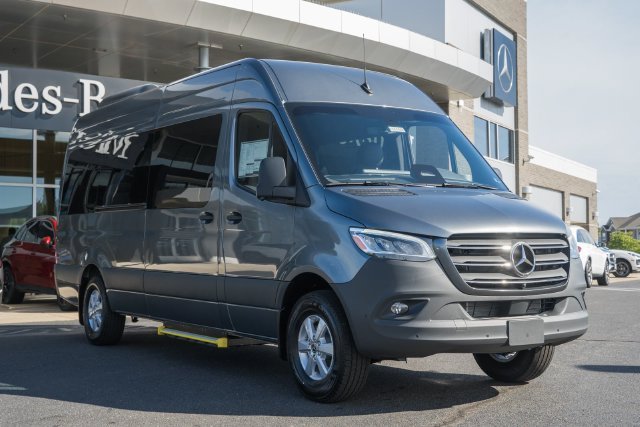 2026 Mercedes-Benz Sprinter Passenger Van Passenger 170 WB