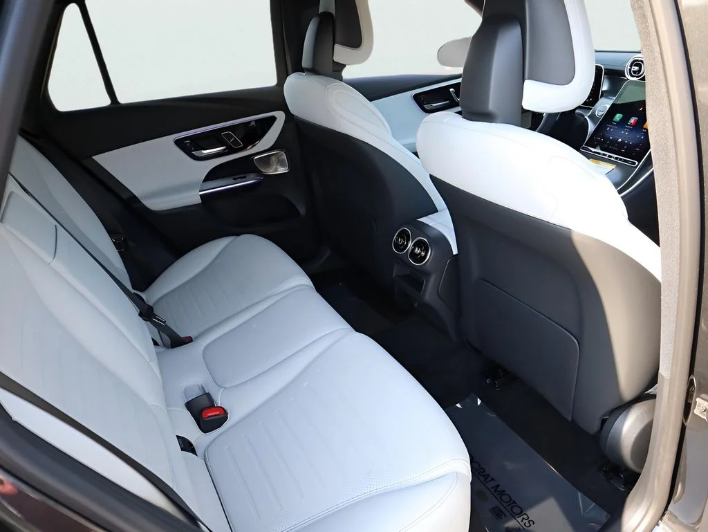 2026 Mercedes-Benz GLC Base - Photo 18