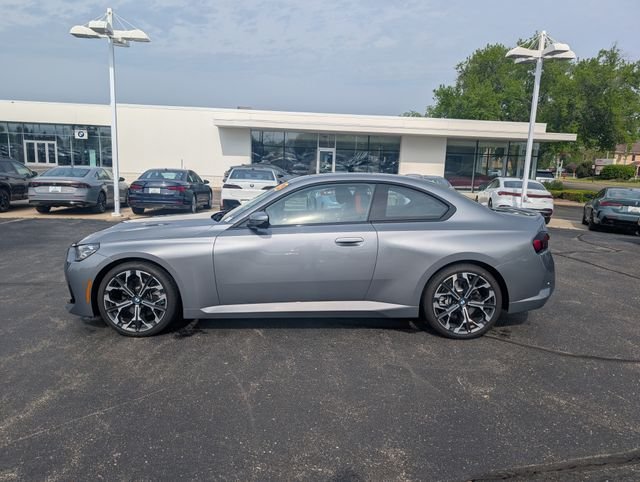 2025 BMW 2 Series 230i xDrive Coupe's photo