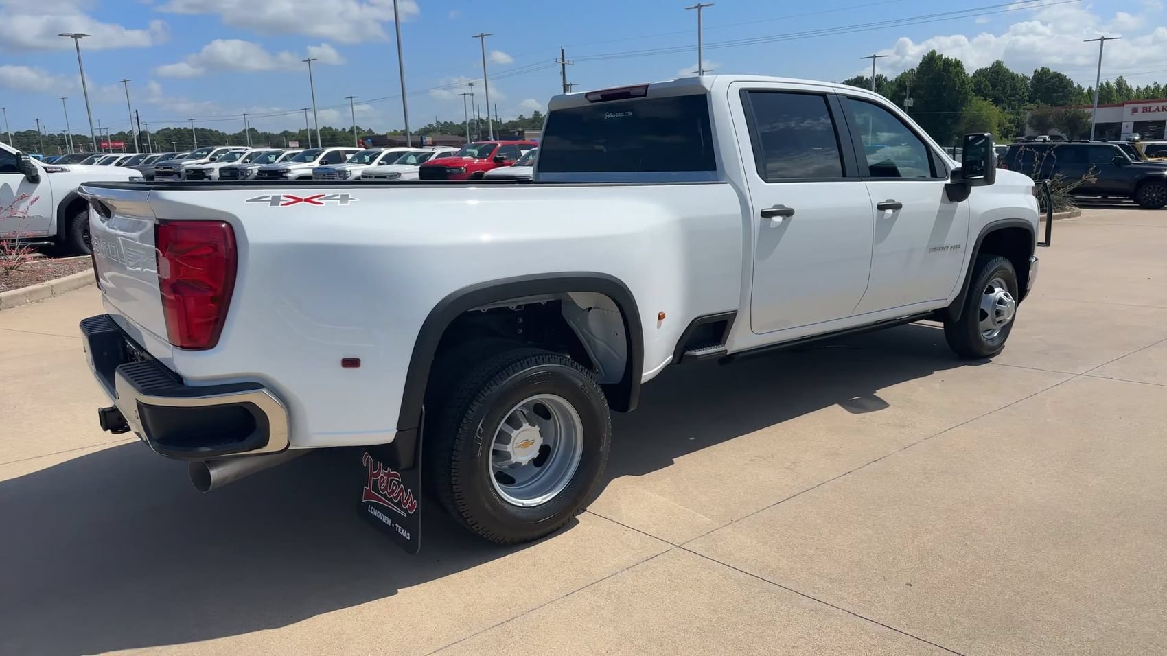 New 2026 Summit White Chevrolet Work Truck image 7