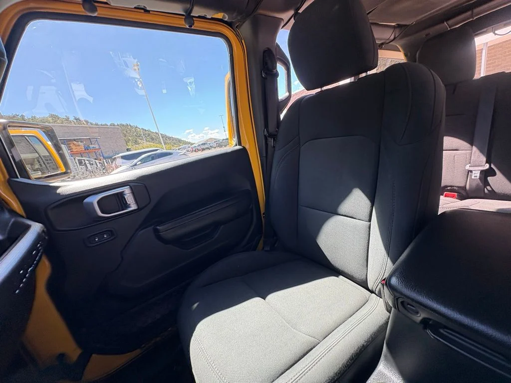 Used 2020 Yellow Jeep Unlimited Sport image 28