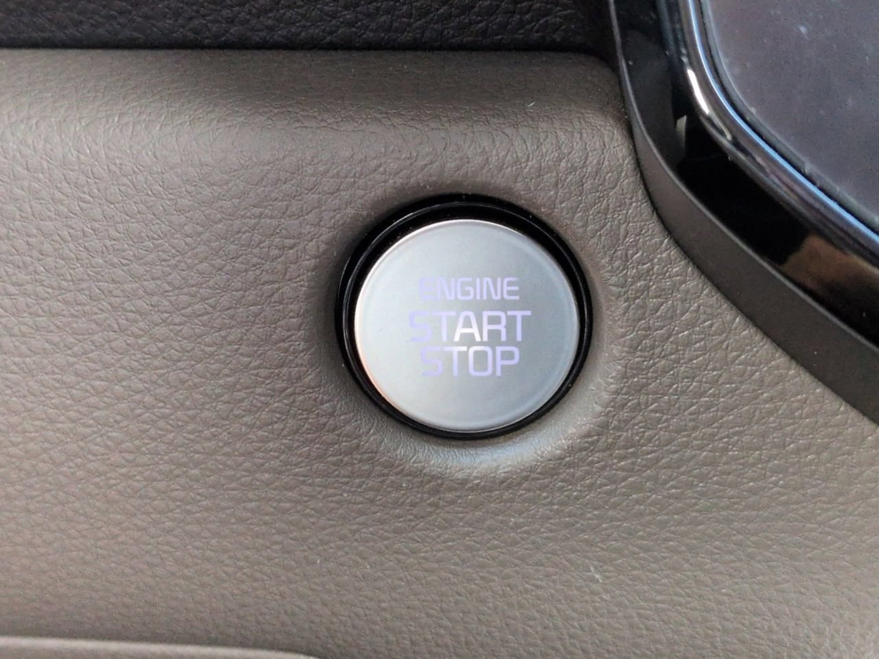 Certified Used 2025 Deep Chroma Blue Kia LXS image 33