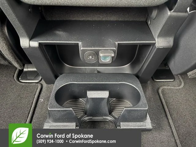 New 2026 Carbonized Gray Metallic Ford XLT image 11
