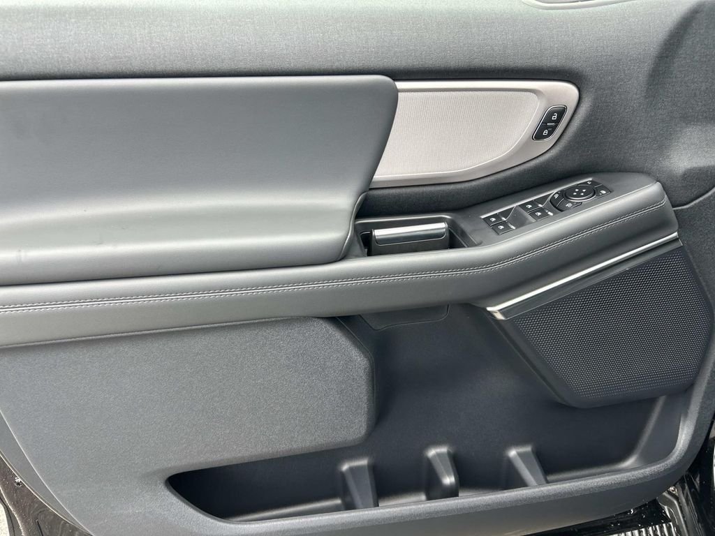 New 2026 Agate Black Metallic Ford Active image 20