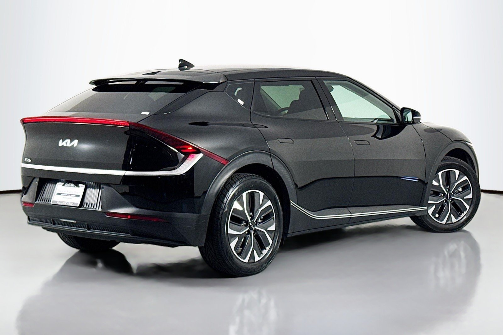 Used 2024 AURORA BLACK Kia Light Long Range RWD image 12