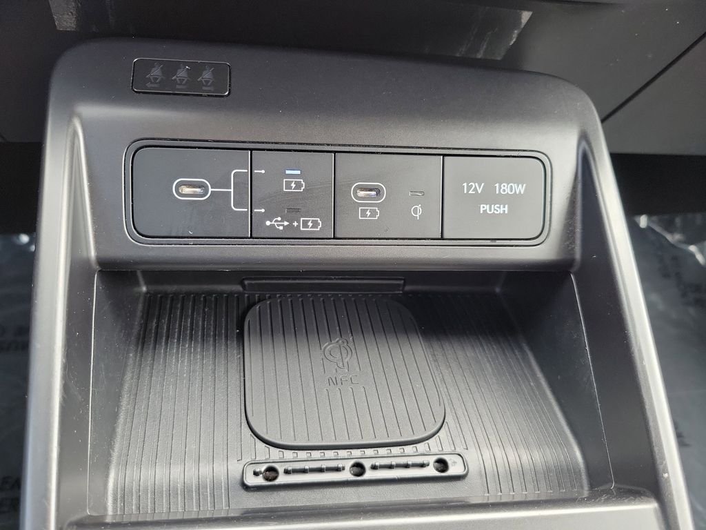 Used 2024 Yellow Hyundai Limited image 29