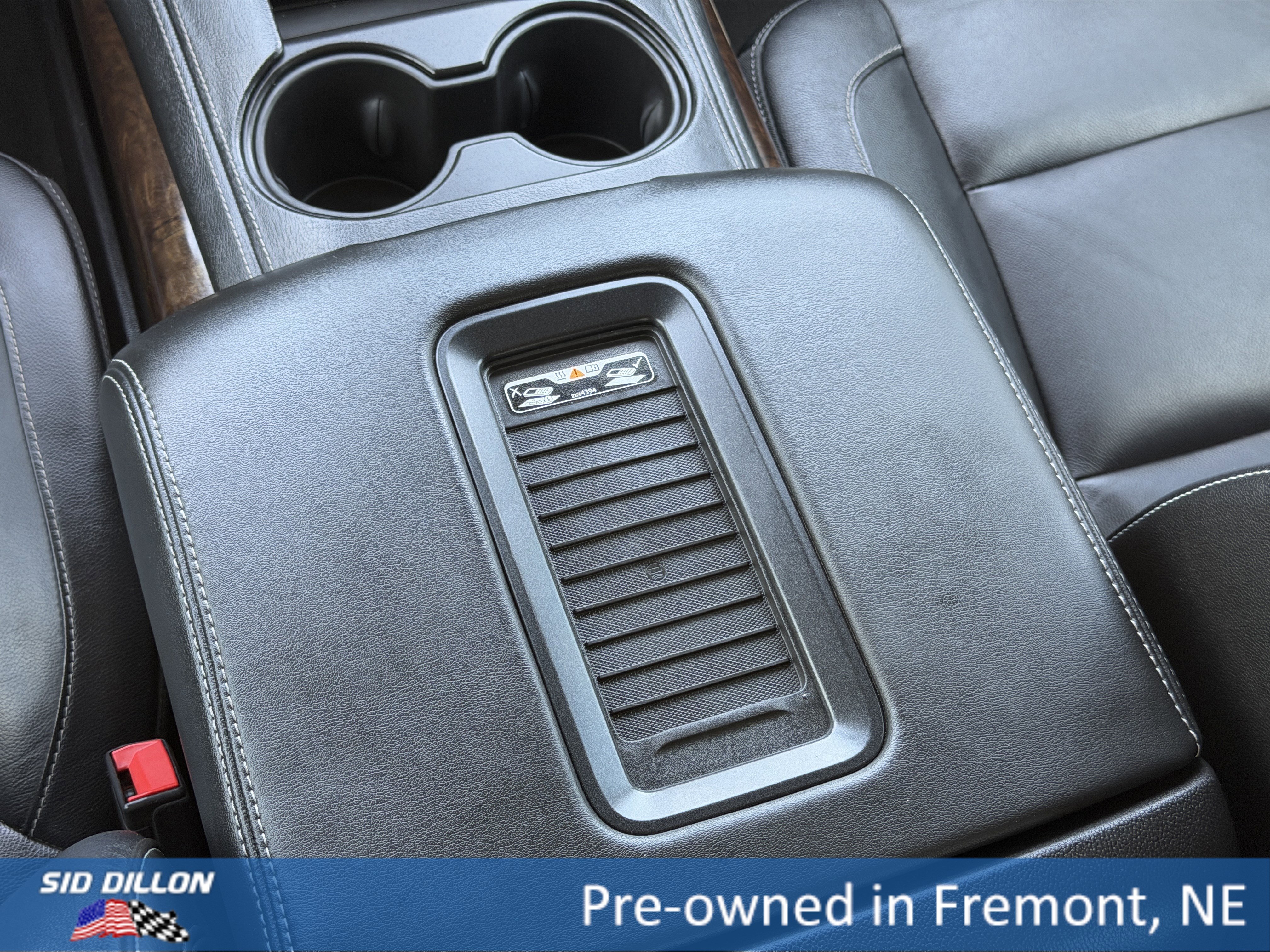 Used 2017 Pepperdust Metallic Chevrolet LT image 13