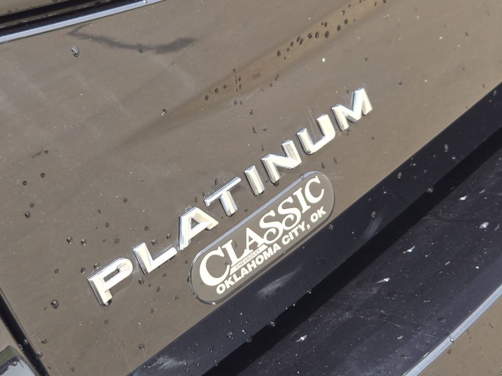 Used 2025 Black Ford Platinum image 33