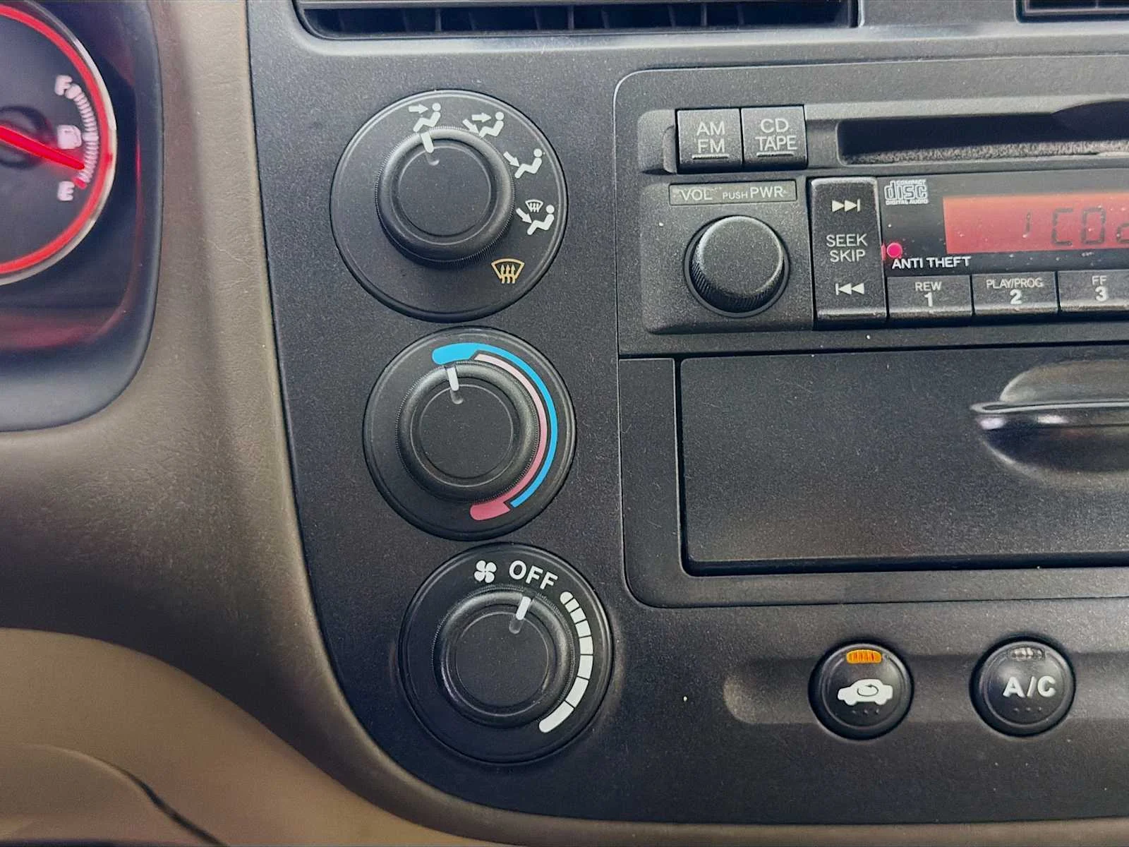 Used 2003  Honda EX image 12