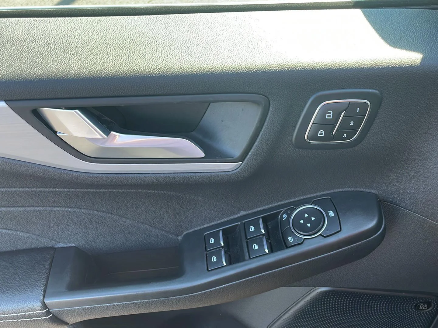 Used 2025 Carbonized Gray Metallic Ford PHEV image 13