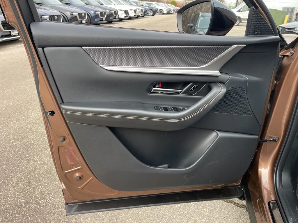 New 2026 Melting Copper Metallic Mazda SC Plus image 16