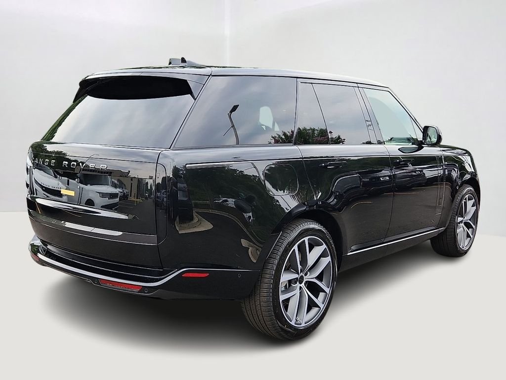 New 2026 Santorini Black Land Rover SE image 3