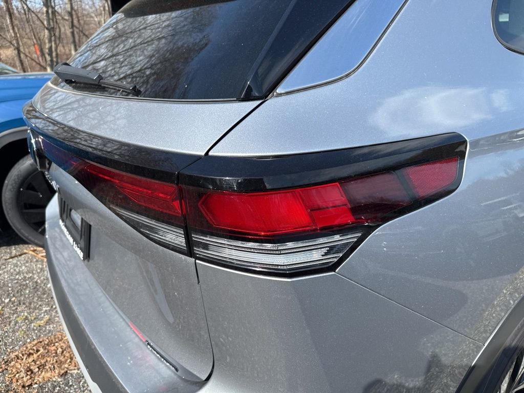2025 Volkswagen Tiguan S - Photo 9