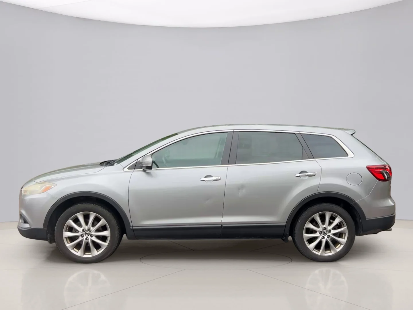 Used 2014 Silver Mazda GRAND TOURING image 2