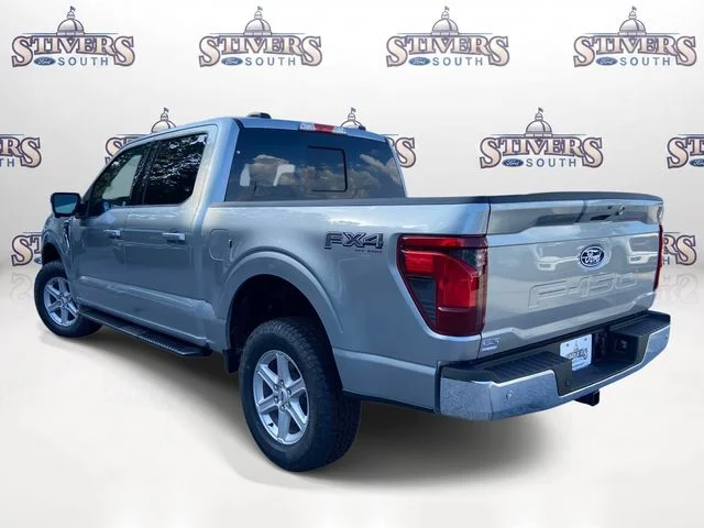 New 2026 Silver Ford XLT image 4