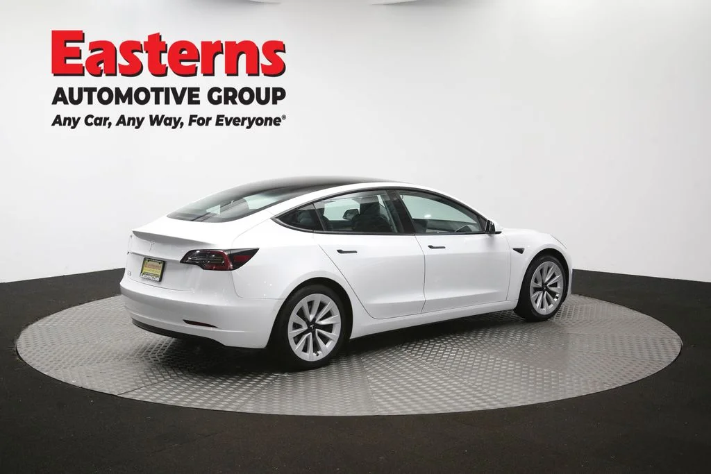 Used 2021 White Tesla Standard Range Plus image 36
