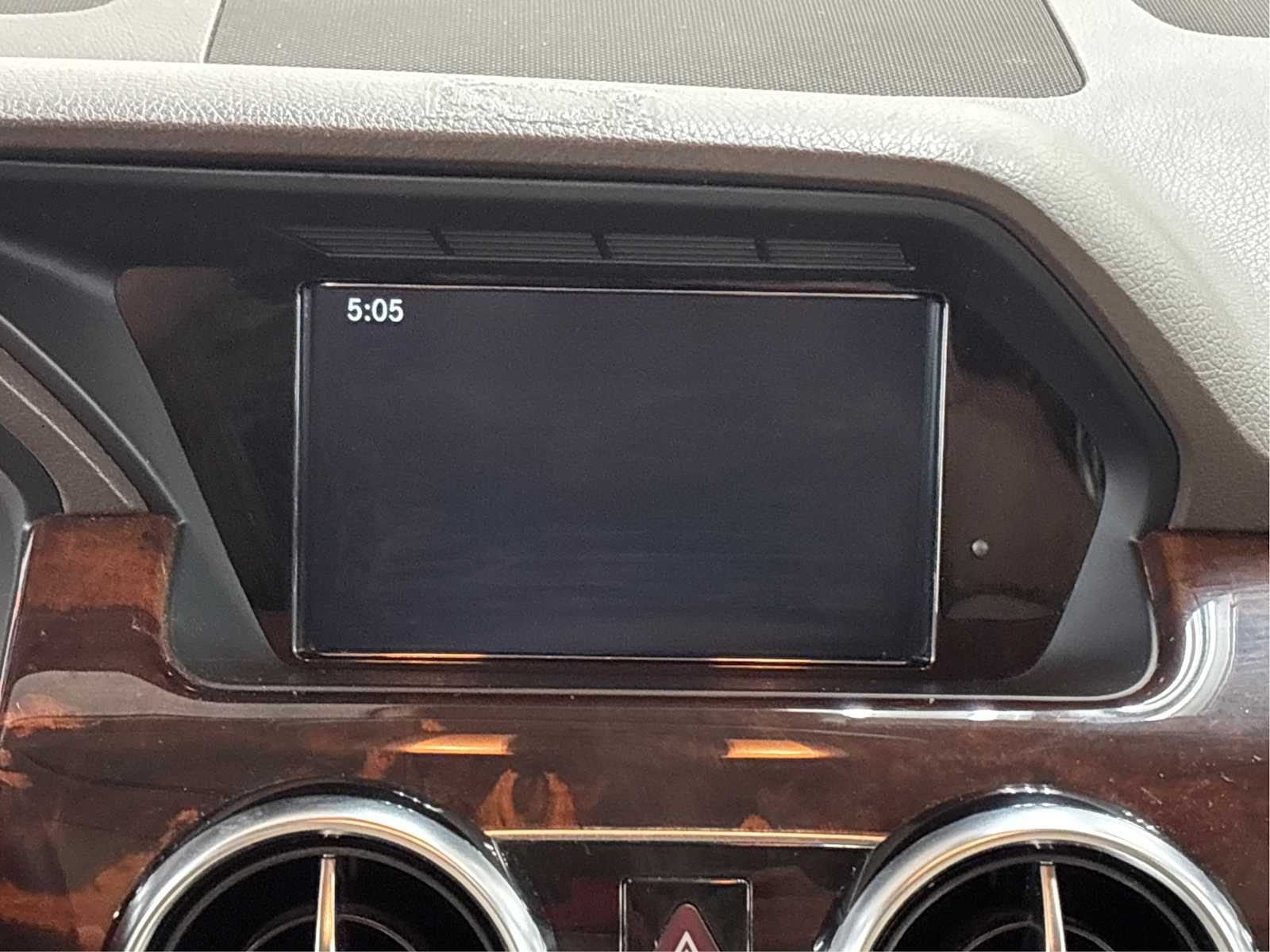 Used 2013 Mars Red Mercedes-Benz GLK 350 image 17