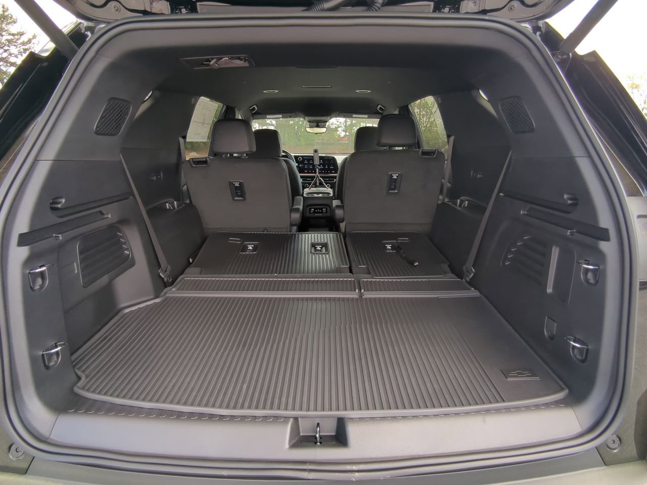 2026 Chevrolet Traverse Z71 - Photo 12