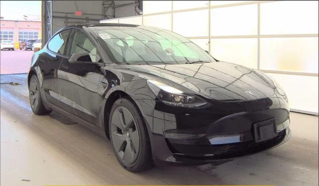 2023 Tesla Model 3 Base