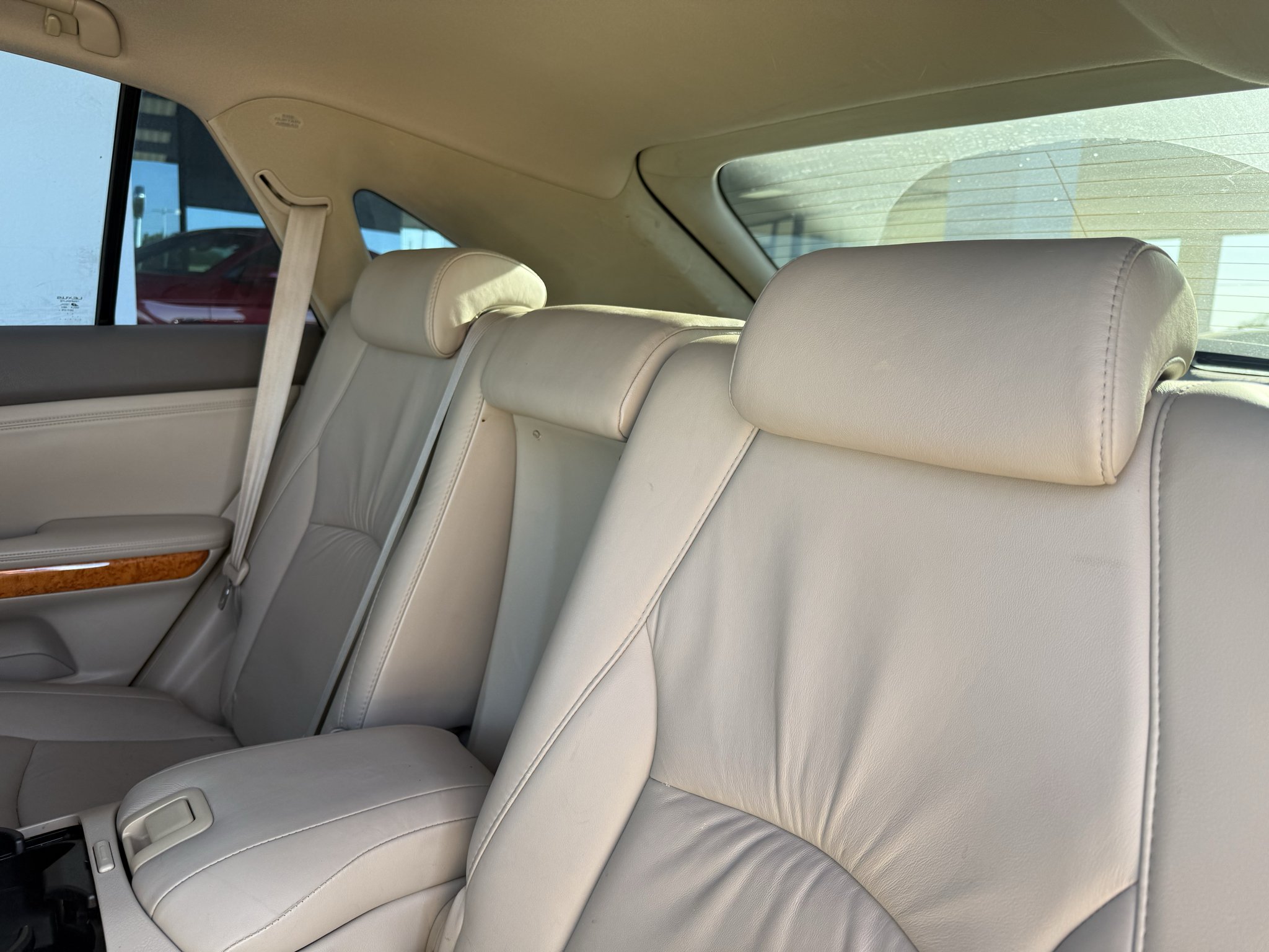 Used 2007  Lexus Base image 11