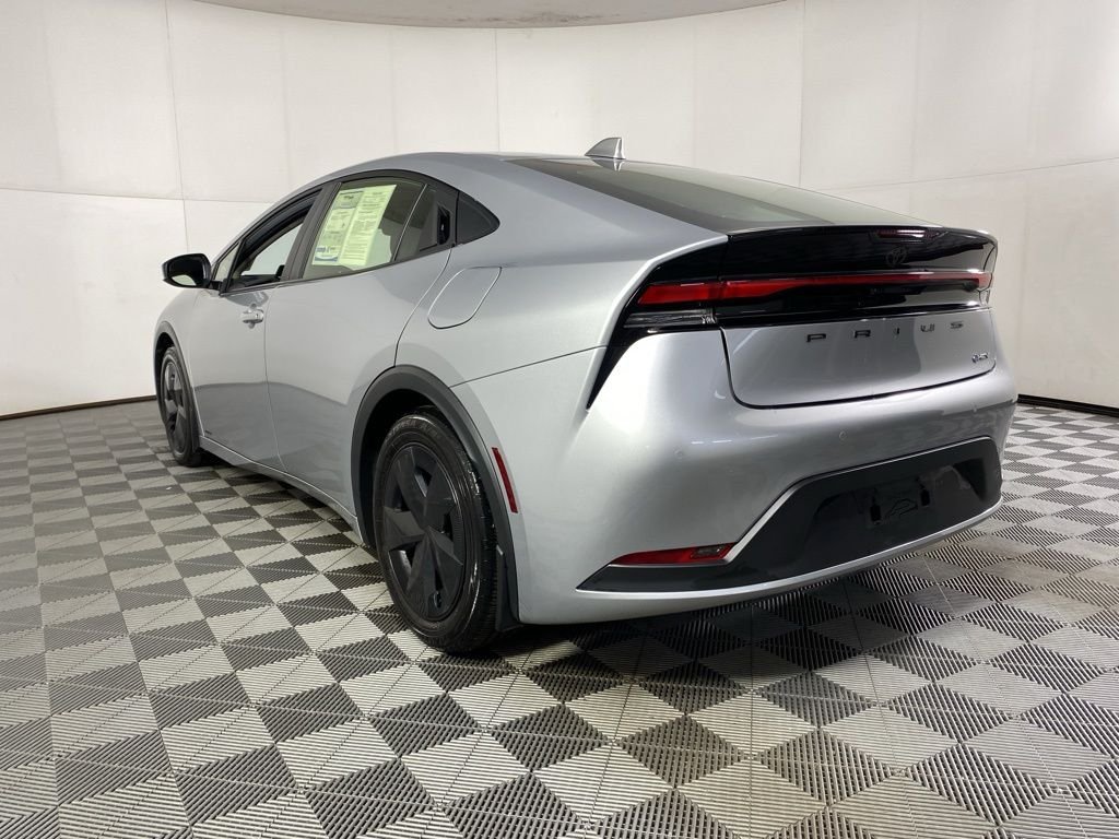 2023 Toyota Prius LE - Photo 33