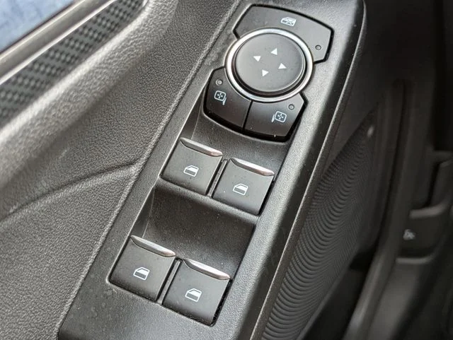 Used 2023 Oxford White Ford ST-Line image 24