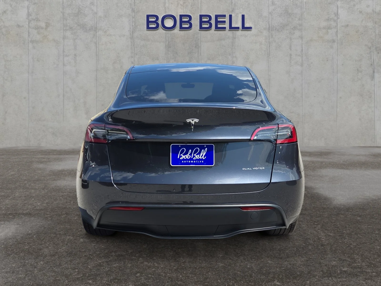 Used 2025 Stealth Gray Tesla Long Range image 4