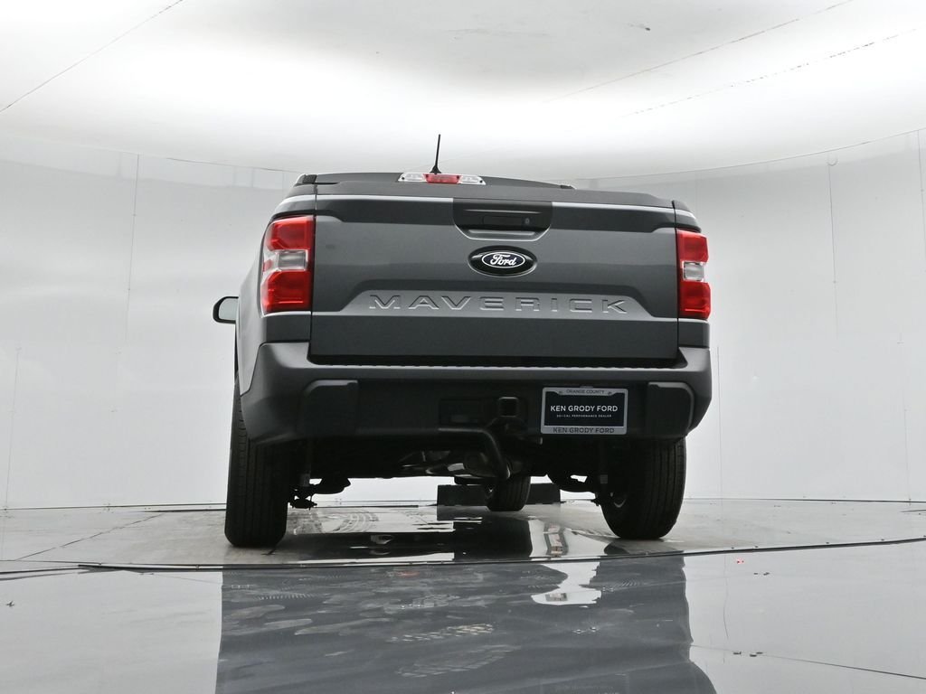 New 2026 Carbonized Gray Metallic Ford XLT image 47