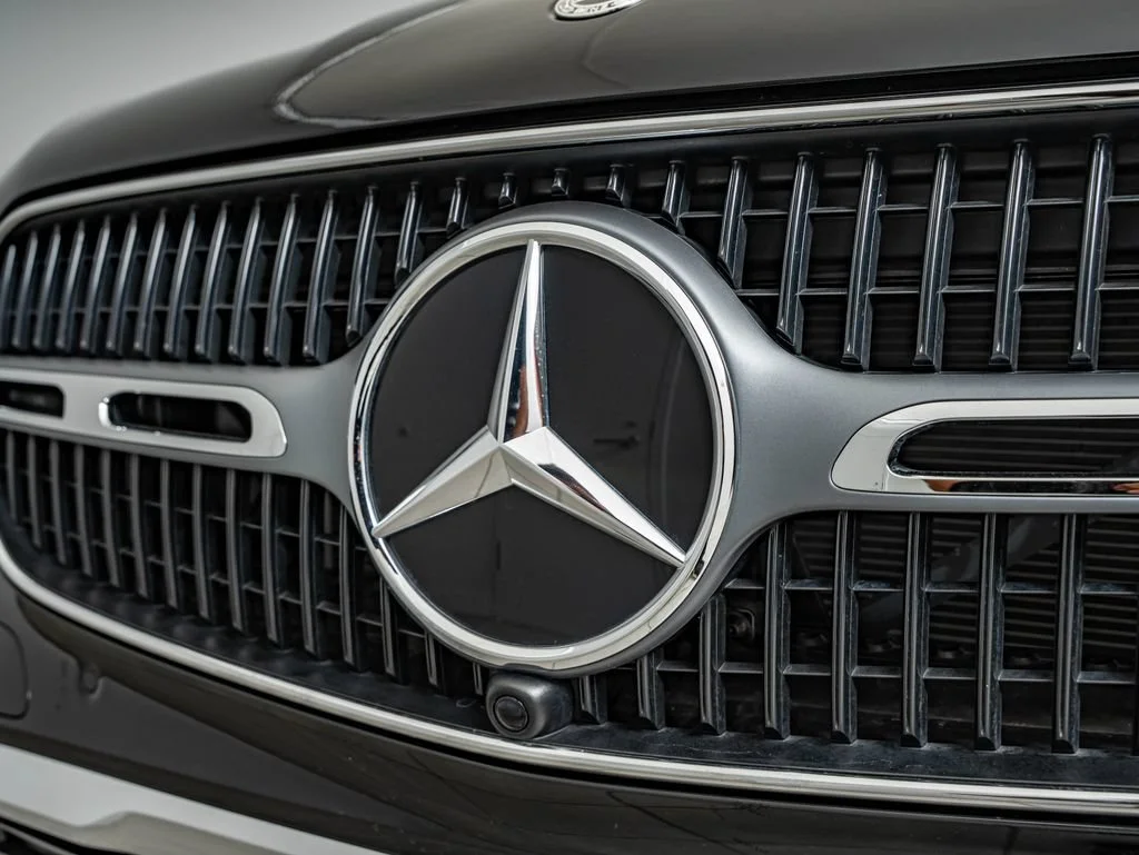 Certified Used 2026 Black Mercedes-Benz GLC 300 image 12