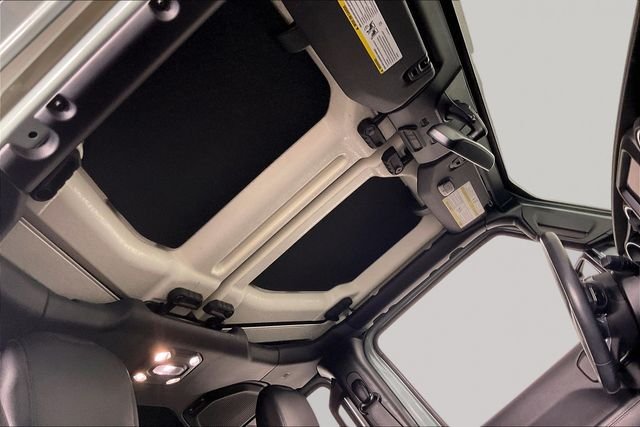 Used 2023 Gray Jeep Sahara image 25