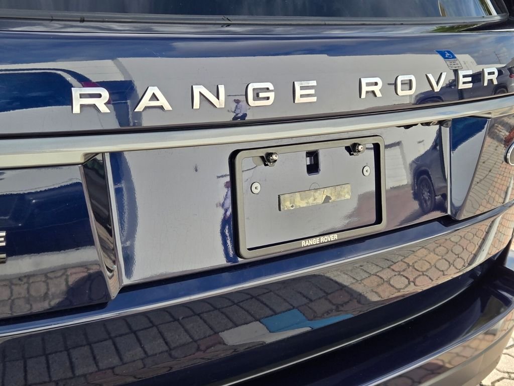 Used 2021 Blue Land Rover Westminster image 10