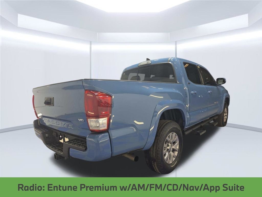 Used 2019 Blue Toyota SR5 image 2
