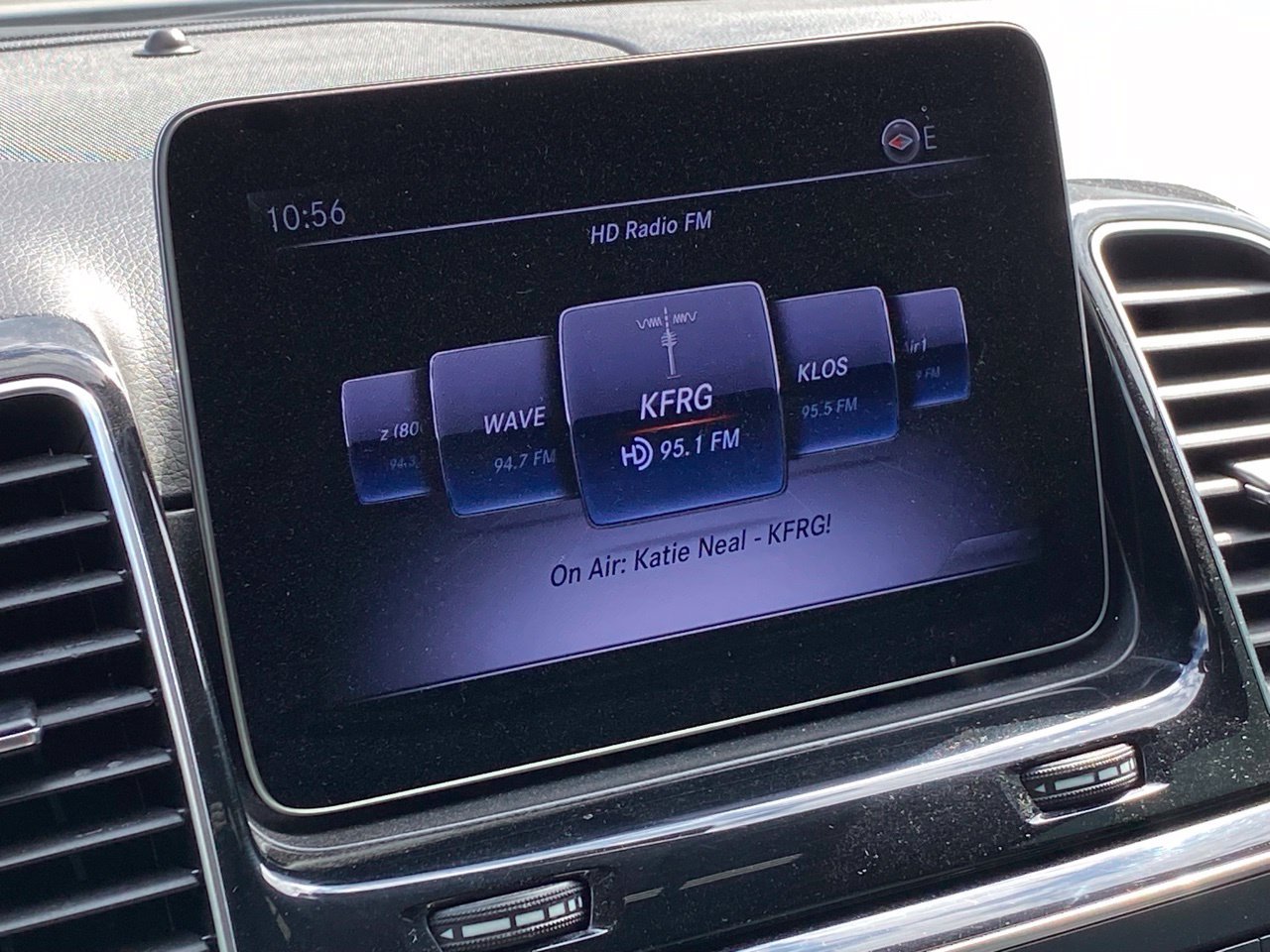 Used 2018 Selenite Gray Mercedes-Benz GLE 350 image 6