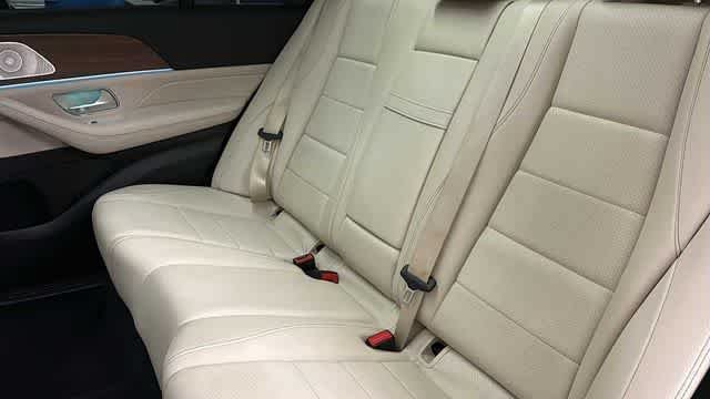 Used 2022 Selenite Grey Metallic Mercedes-Benz GLE 350 image 31