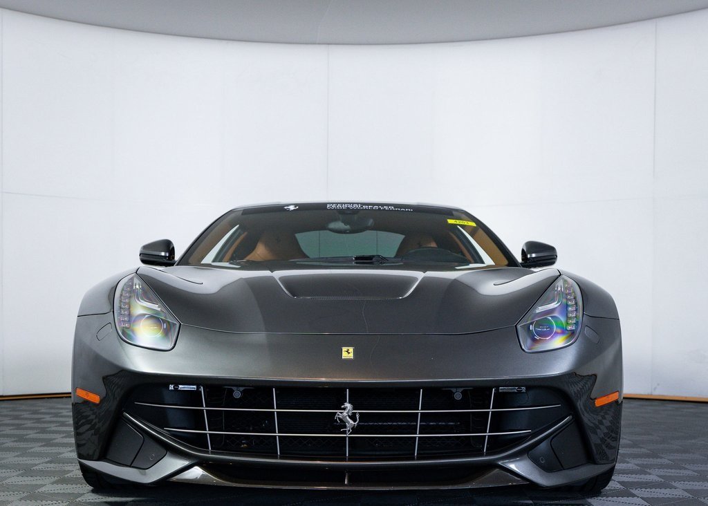 2014 Ferrari F12 Berlinetta F12 photo 2