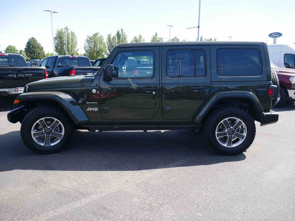 Used 2023 Green Jeep Sahara image 20