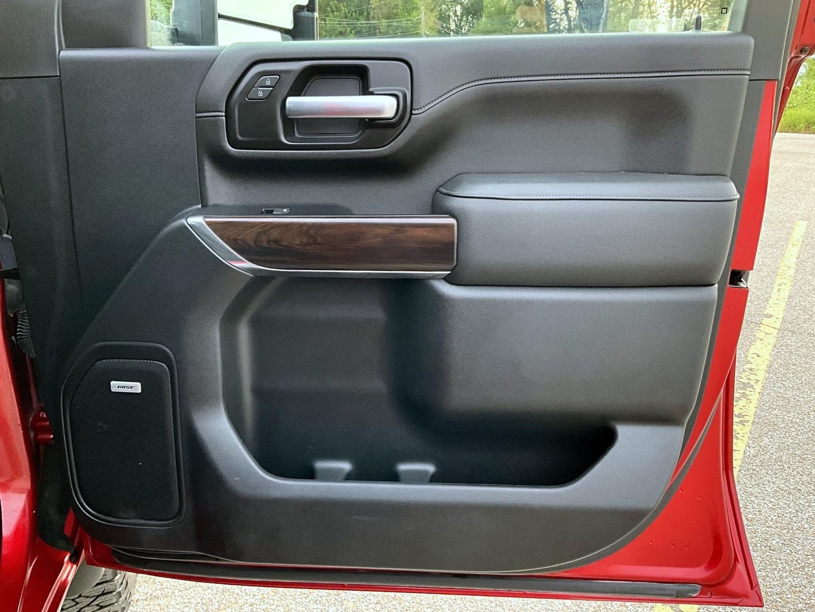 Used 2023 Red GMC SLT image 19