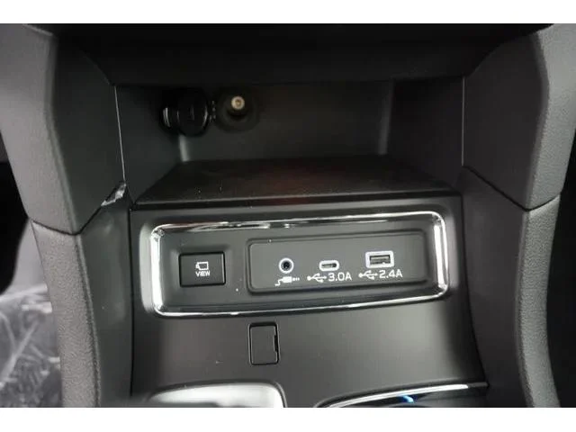 New 2026 SAPPHIRE BLUE PEARL Subaru Limited 7-Passenger image 18