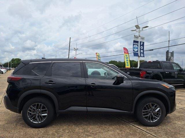 Used 2023 Super Black Nissan S image 6