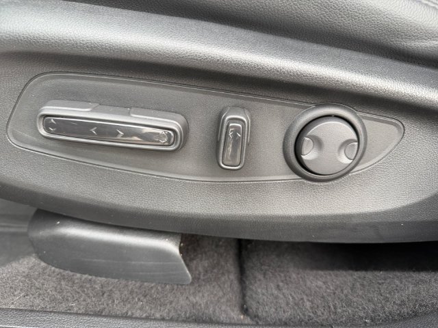 Certified Used 2024 White Honda EX-L image 12