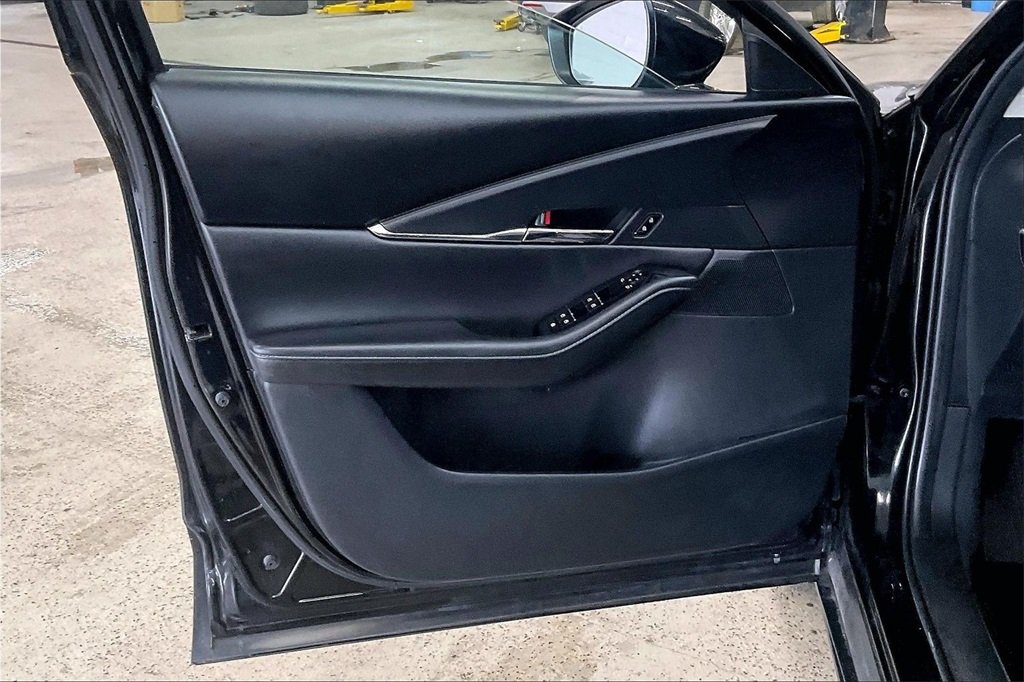 2023 MAZDA CX-30 - Image 21