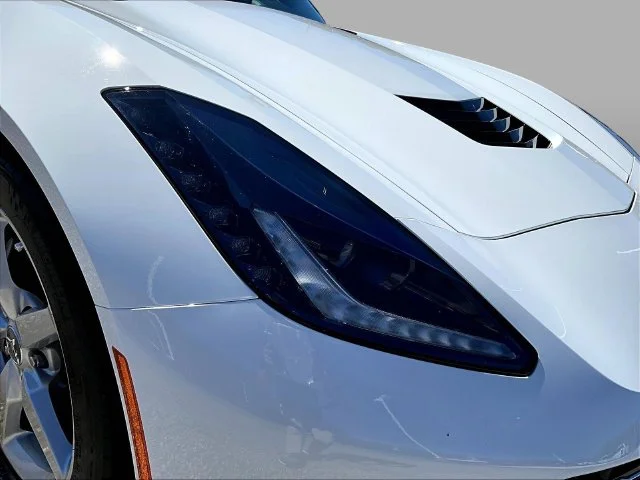 Used 2014 White Chevrolet Base image 29